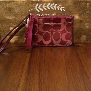 Coach Skinny ID case